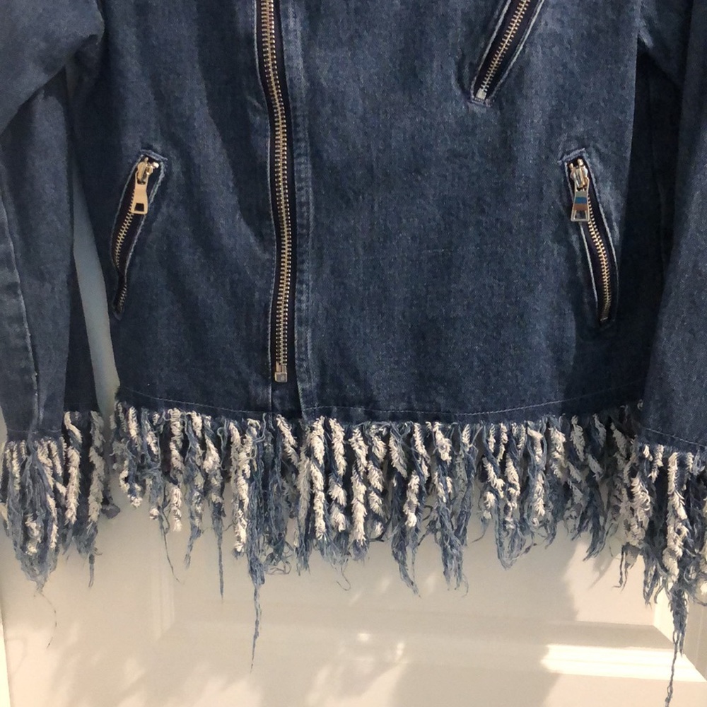 Hot & Delicious Jacket View 5
